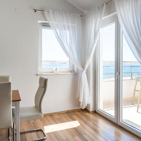 Apartments Barbati Novalja Eksteriør bilde