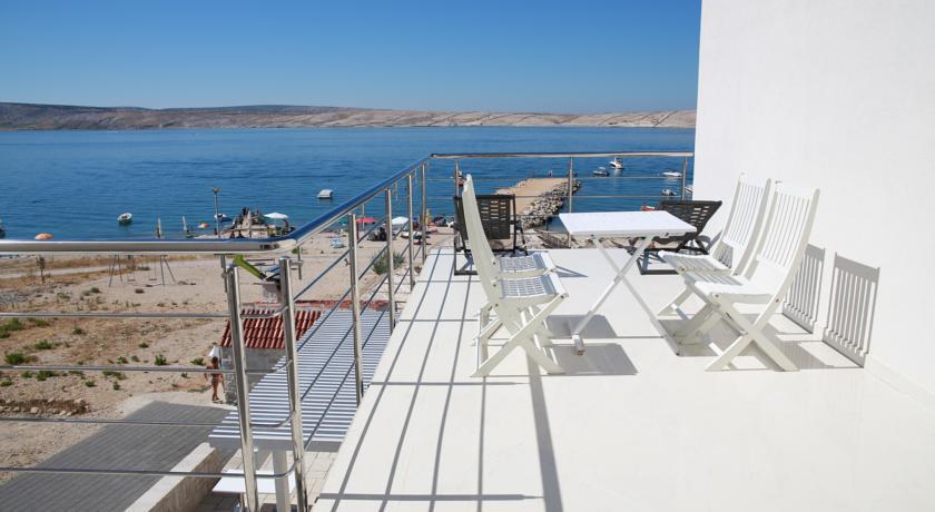 Apartments Barbati Novalja Rom bilde