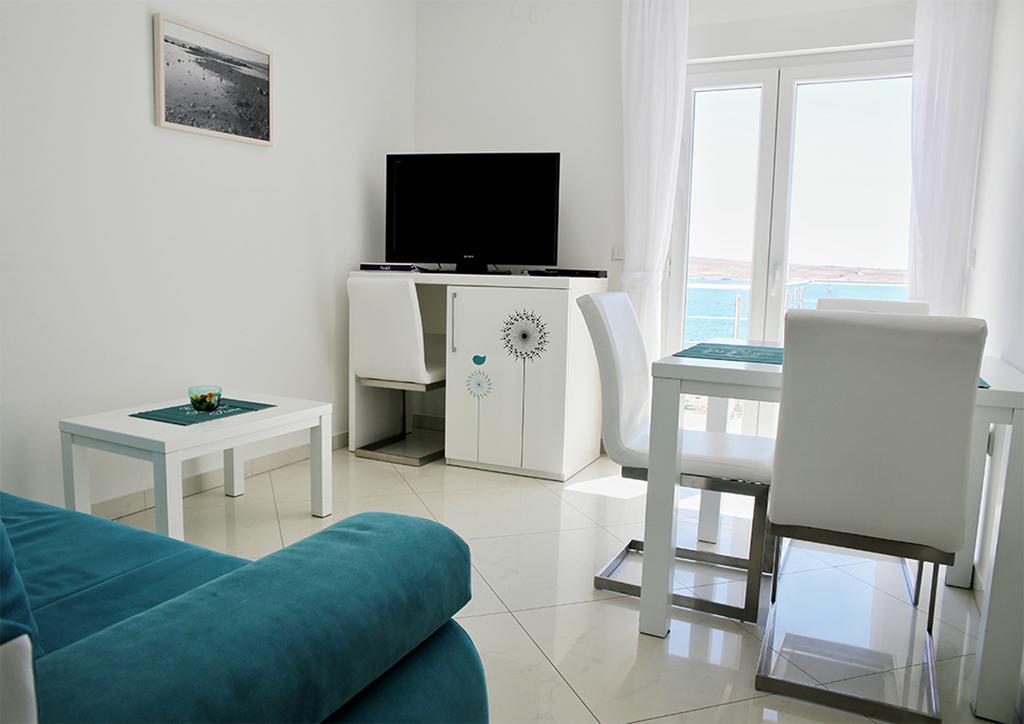 Apartments Barbati Novalja Rom bilde
