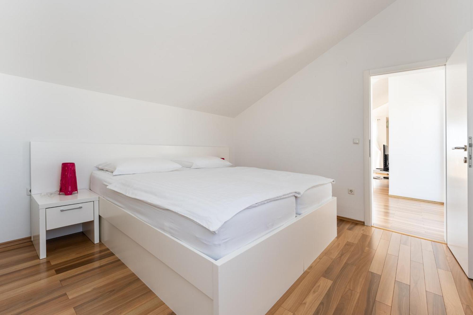 Apartments Barbati Novalja Eksteriør bilde