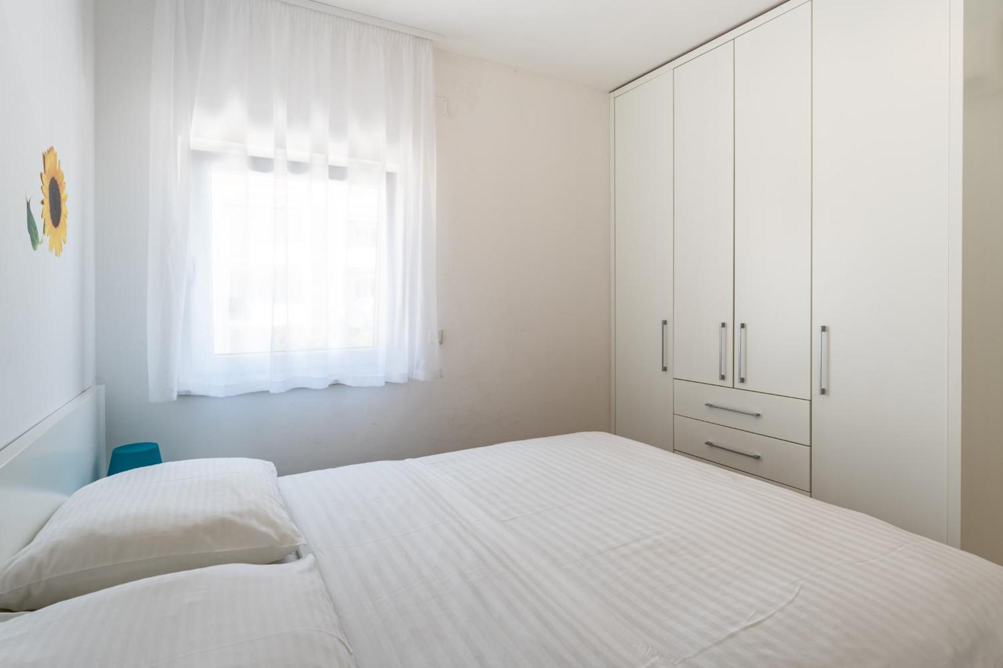 Apartments Barbati Novalja Eksteriør bilde