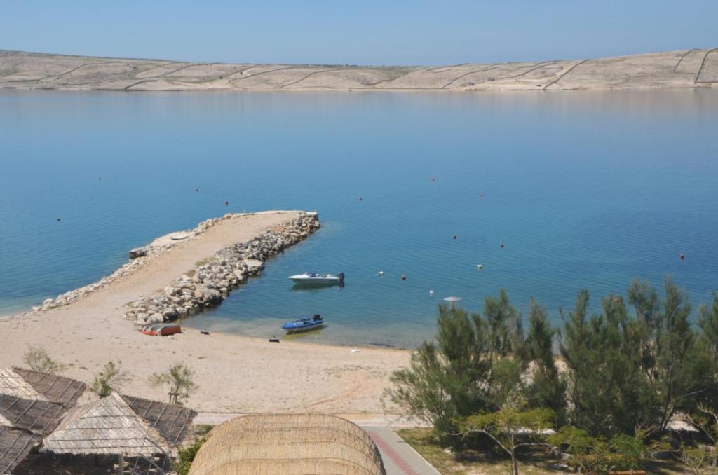 Apartments Barbati Novalja Rom bilde