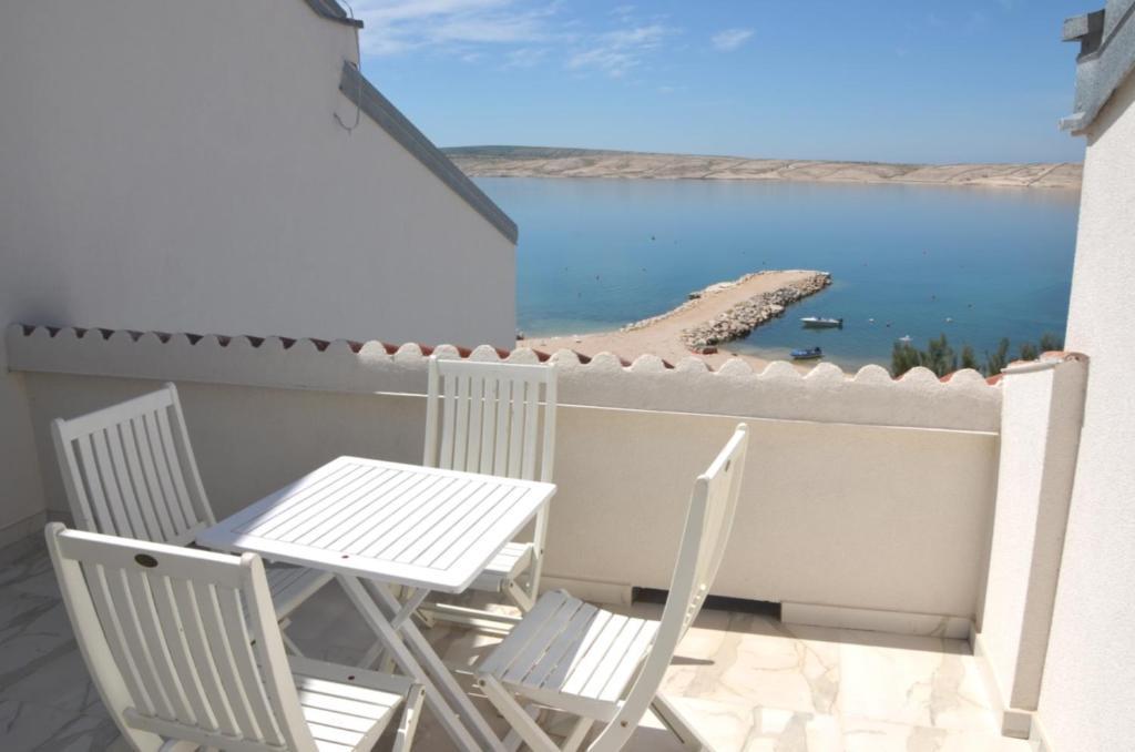 Apartments Barbati Novalja Rom bilde