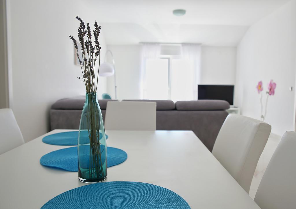 Apartments Barbati Novalja Eksteriør bilde